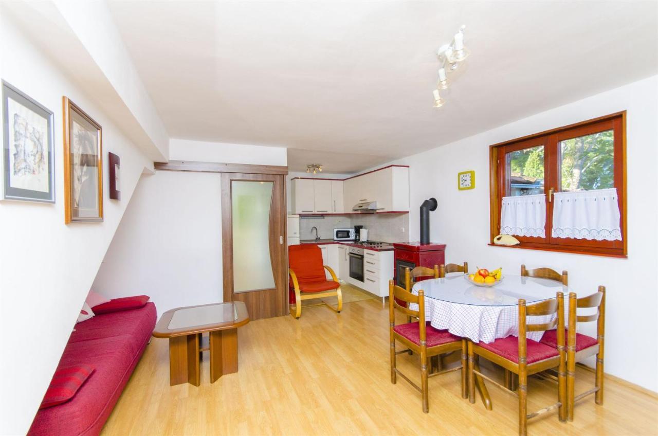 Apartments Dragica Slatine Εξωτερικό φωτογραφία